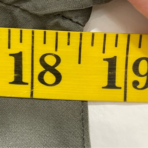 Nation LTD June Sateen V Neck Top Vintage Army Green Viscose Satin Women's XS - Picture 9 of 16